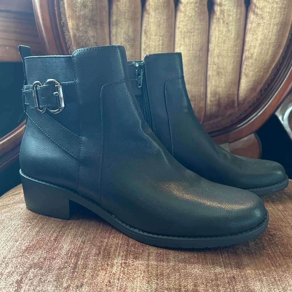 Anne Klein boots